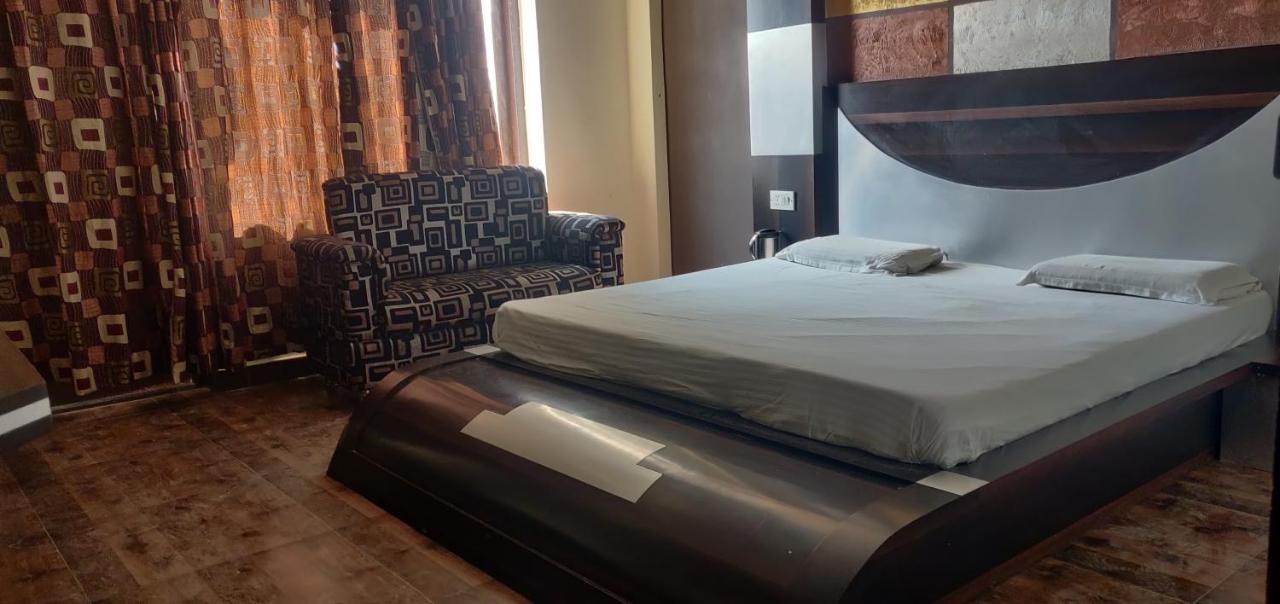 Hotel Shakuntala Katra  Eksteriør billede